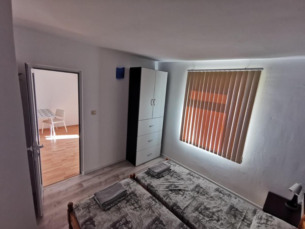 Ferienwohnung 4Th Floor Burgas City Exterior foto