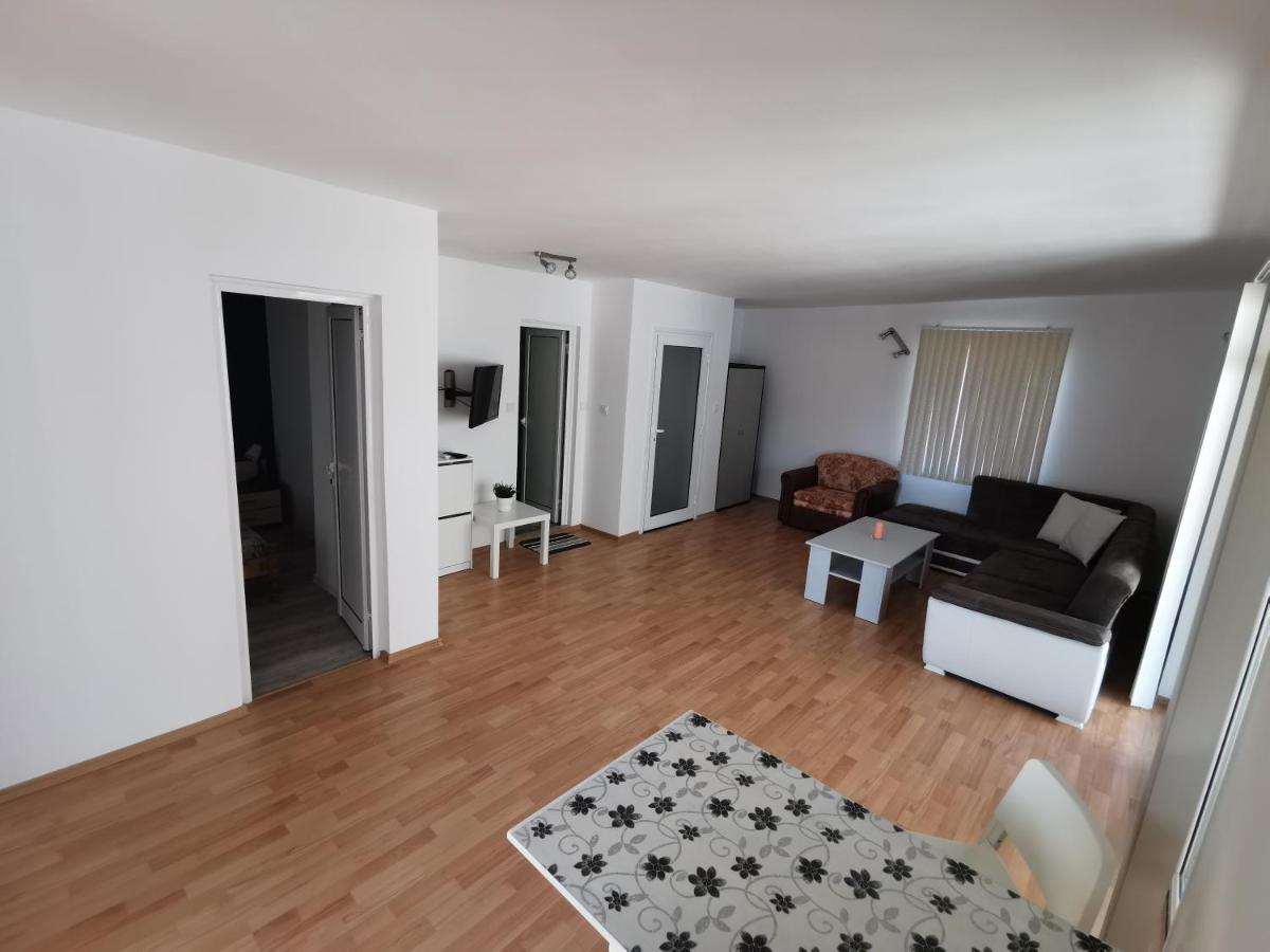 Ferienwohnung 4Th Floor Burgas City Exterior foto